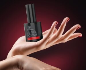 Професионална грижа за нокти Alessandro International – гел лак и маникюр